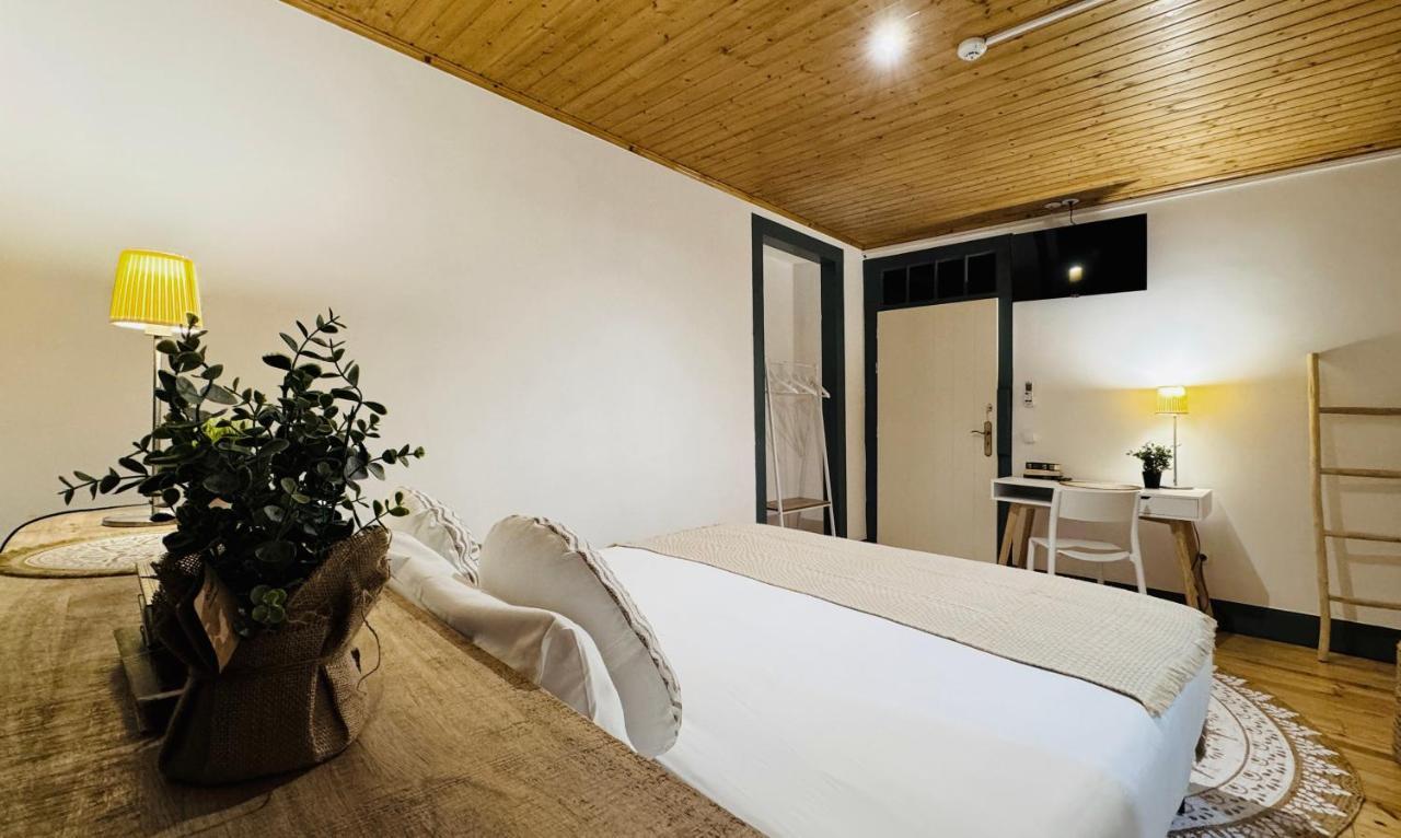 קוימברה Se Velha Suites מראה חיצוני תמונה
